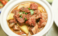 番茄土豆炖牛腩-牛腩